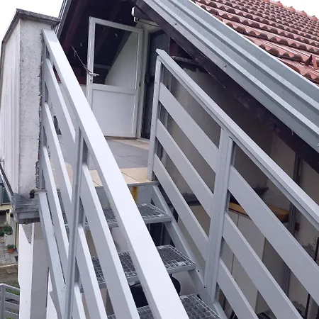 Potkrovni Stan Apartman